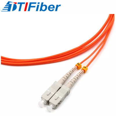 62.5/125 corde de correction optique de fibre multimode SC/UPC - câble de fibre du SM DX de SC/UPC