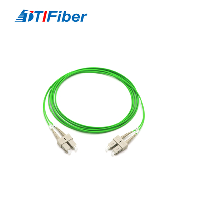 Le patchcord de fibre de SC-SC/tresse optiques OM5 à plusieurs modes de fonctionnement 50/125um duplexent la corde de correction 2,0 avec des matériaux de PVC/LSZH