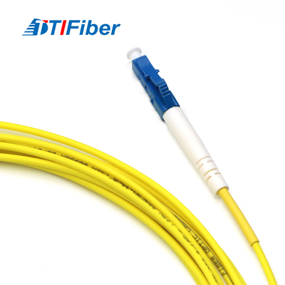 FTTH emploient le mode unitaire LC/UPC recto à la fibre Jumper Cable Patch Cord optique de LC/UPC