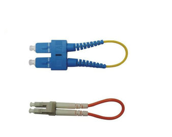 Télécommunication de fibre optique optique de correction de câble de réalimentation de fibre de Sc LC MPO avec du CE