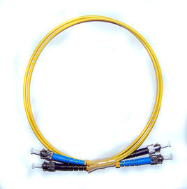 Corde de correction optique unimodale de fibre multimode/pullover de fibre optique avec le connecteur