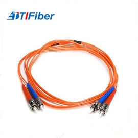St aux couleurs multi à plusieurs modes de fonctionnement optiques du duplex 1m 3.28ft 50/125um OM2 de corde de correction de fibre de St