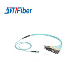 10 la correction à fibres optiques à plusieurs modes de fonctionnement du gigabit 50/125 mène OM4 la corde de pullover de noyau de la femelle 8
