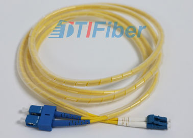 LC aux avances à fibres optiques optiques de correction de mode unitaire de corde de correction de fibre de Sc pour le réseau de FTTH