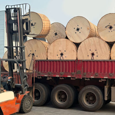 Cable extérieur à fibre optique aérienne