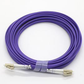 Câble optique de réseau de la fibre multimode OM5, avances pourpres duplex de 50/125 correction de fibre