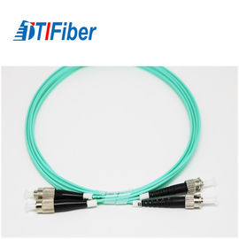 FC perte par insertion optique du mode OM3 50/125 multi de câble de réseau de fibre de duplex de FC à la basse
