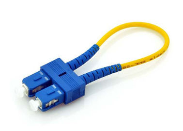 Réalimentation de fibre de Sc UPC RPA pour des composants de réseau examinant, adaptée aux besoins du client
