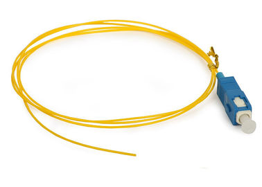 0.9mm 6core, tresse optique de fibre de SM de St 12core avec le câble optique jaune de fibre