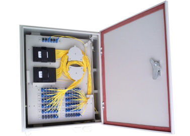 Mur et boîte de distribution extérieure montable du poteau 32Port FTTH CATV pour le diviseur de PLC 1*32