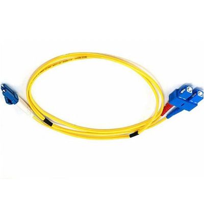 jaune à fibres optiques du câble G657A1 LSZH de correction de Sc UPC de 10m 2.0mm