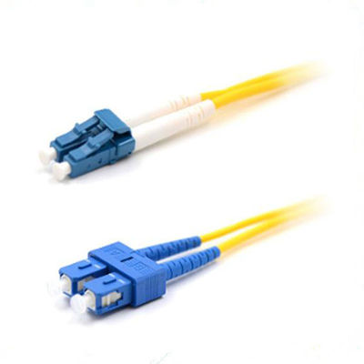 Corde optique de câble de correction de fibre de mode unitaire de Sc LC du mode unitaire 1.6mm 2.0mm 3.0mm de LC-SC