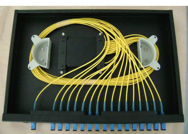 le diviseur de câble optique de la fibre 1*16 pour le support a monté le coffret d'extrémité de fibre