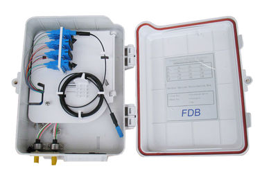 Boîte de distribution optique de fibre de 16 baisses de FTTH, boîte de distribution fixée au mur de diviseur de PLC
