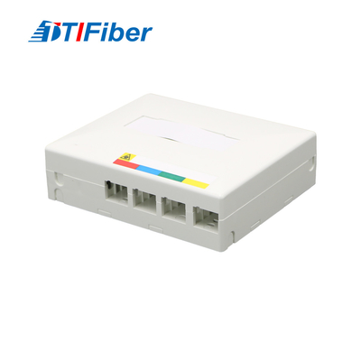 Boîte gauche de 4 Mini Fiber Optical Terminal Rosette pour FTTH